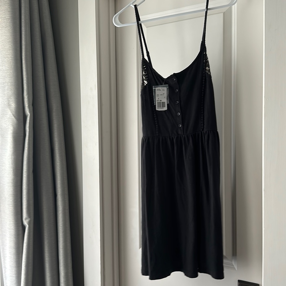 F21 summer dress with lace detail